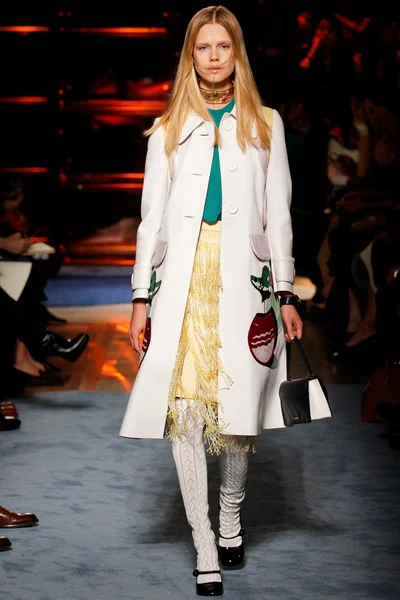 Look 44